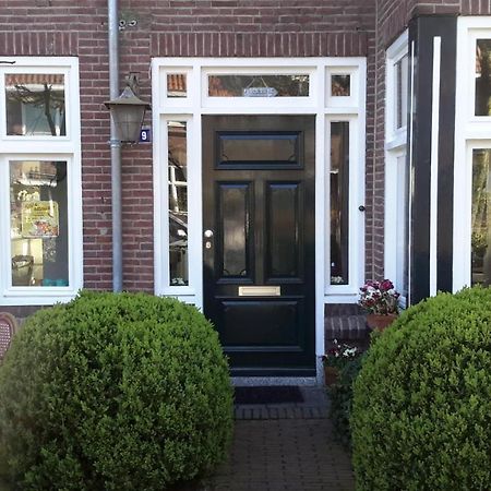 Place 2 Be Acomodação com café da manhã Eindhoven Exterior foto